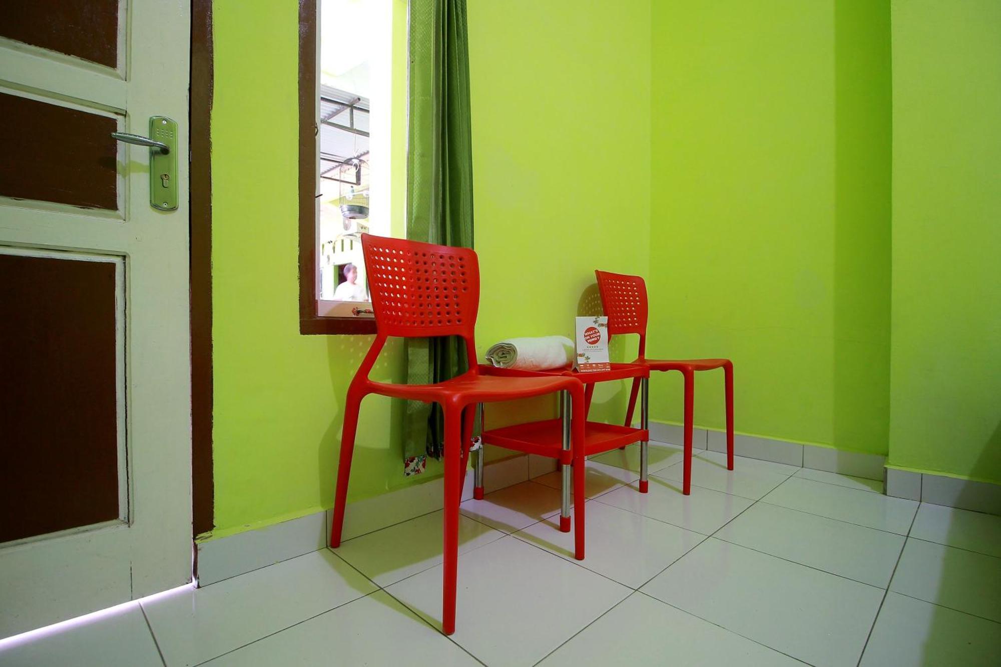 Oyo 2585 Sherren Guest House Lubuklinggau المظهر الخارجي الصورة