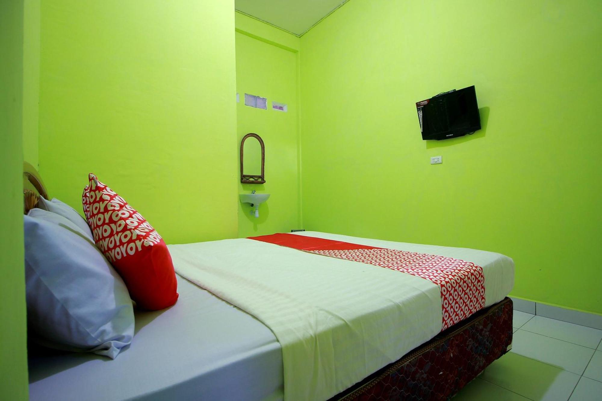 Oyo 2585 Sherren Guest House Lubuklinggau المظهر الخارجي الصورة