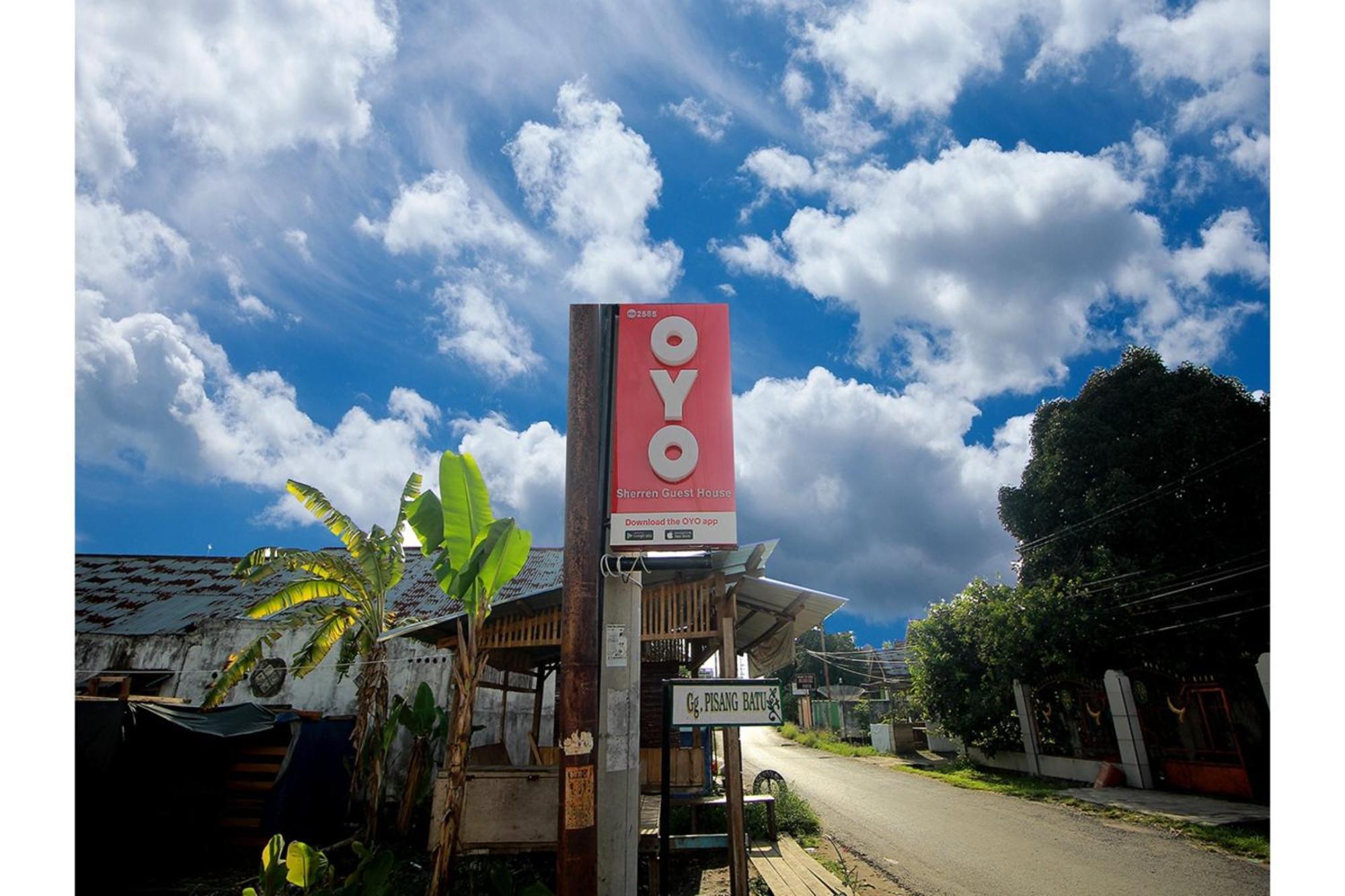 Oyo 2585 Sherren Guest House Lubuklinggau المظهر الخارجي الصورة